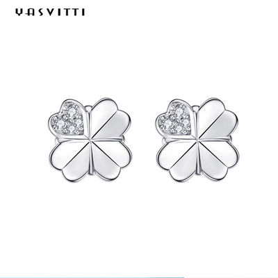 0.7cm 0.07oz Vier de Nageloorringen 925 van de Bladklaver Sterling Silver Earrings-ODM