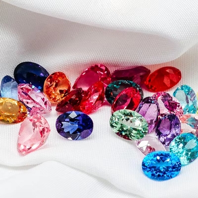 Gekleurde 6*8 mm ovaal gesneden Lab gegroeide Diamant 22 Multi kleur 1,5ct Saffiraat Rubyn smaragd losse edelsteen