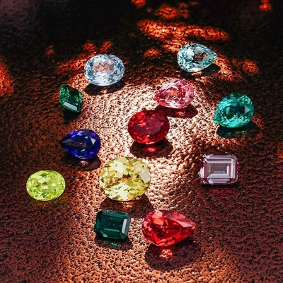 Laboratorium Groeid Jedi Bloed gekleurde Ruby Oval Briljante Snijding Gecertificeerd Laboratorium Gemaakt Ruby