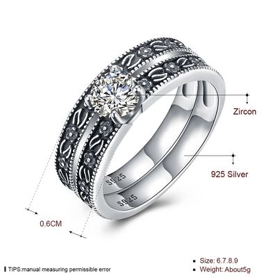 Hoog - Geplaatste de Overeenkomstentrouwringen van kwaliteits Klassieke 925 Sterling Silver Diamond Studded Cluster